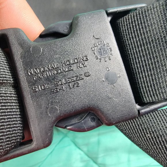 Patagonia Waist Pack Made In The USA Adults Hiking Camping Bag Casual Trails - Picture 4 of 9